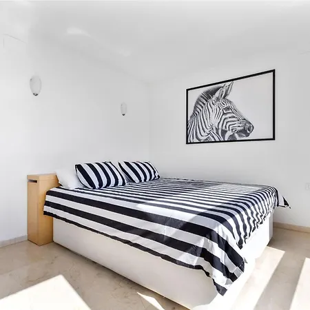 Penthouse Duplex With Epic Views דירה
