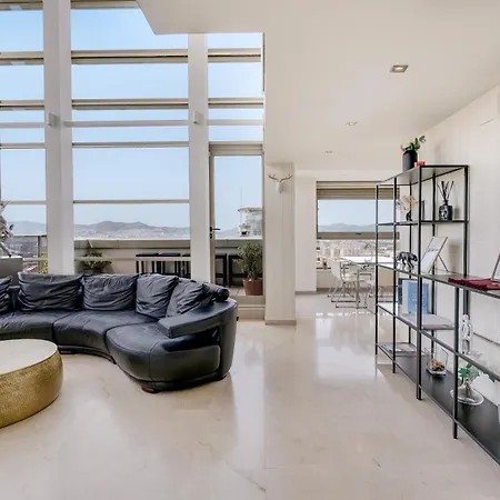 Penthouse Duplex With Epic Views