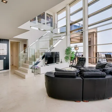 Penthouse Duplex With Epic Views Apartment *