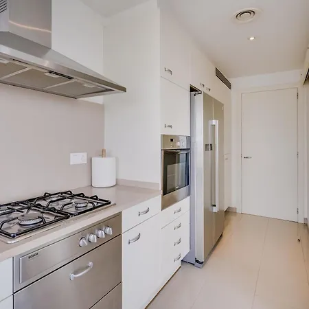 Penthouse Duplex With Epic Views *