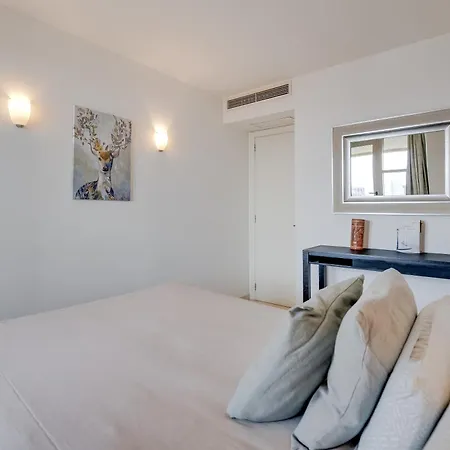 Penthouse Duplex With Epic Views Apartment
