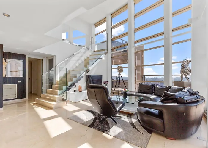 Διαμέρισμα Penthouse Duplex With Epic Views