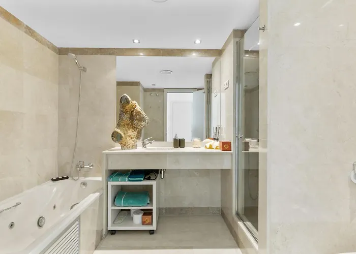 Penthouse Duplex With Epic Views *